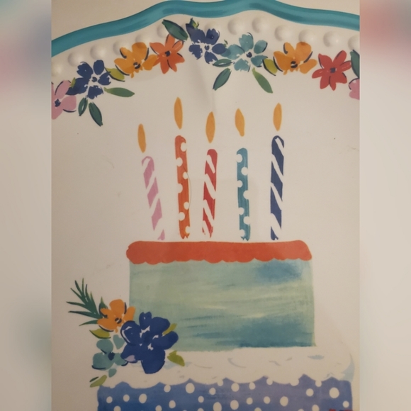 The Pioneer Woman Round Birthday Platter - Picture 6 of 7